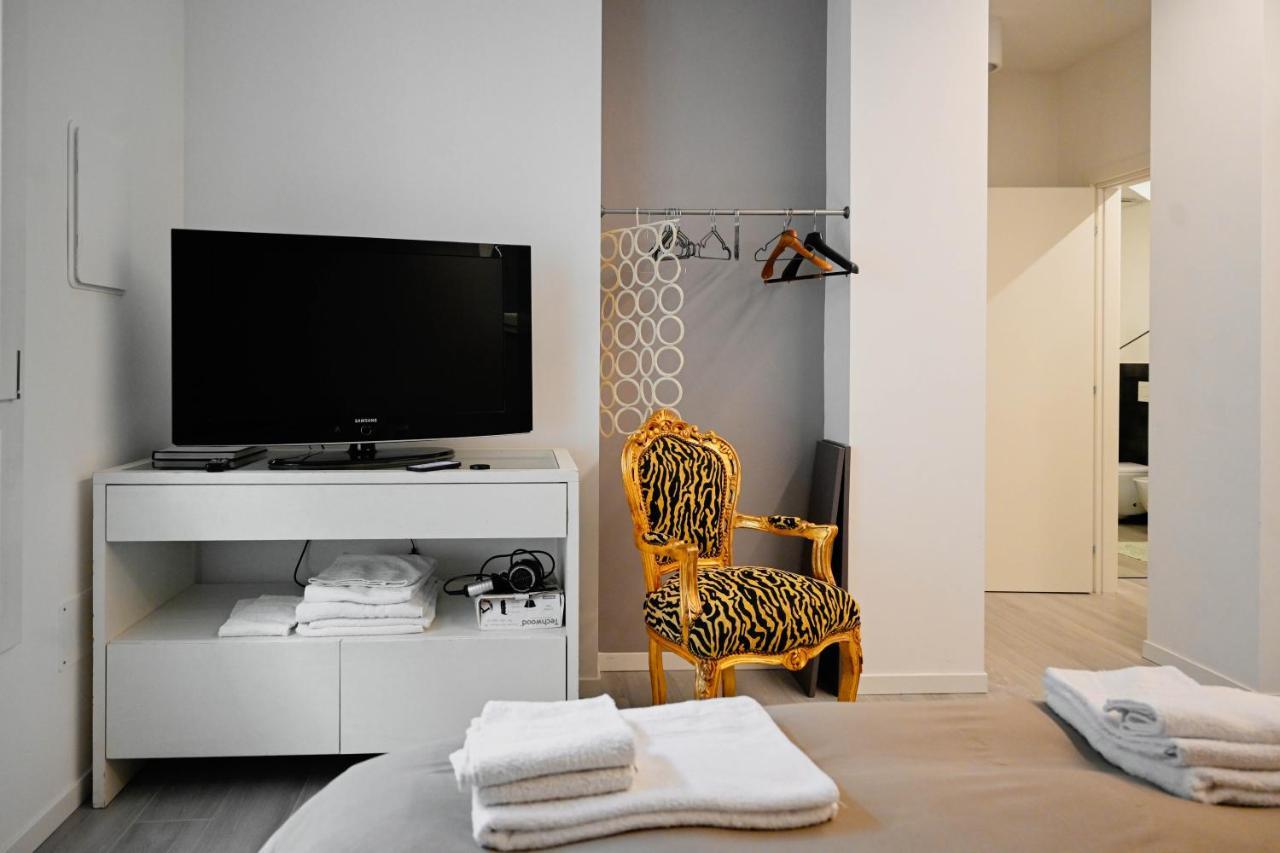 Cozy Studio Downtown Apartment Bassano del Grappa Luaran gambar